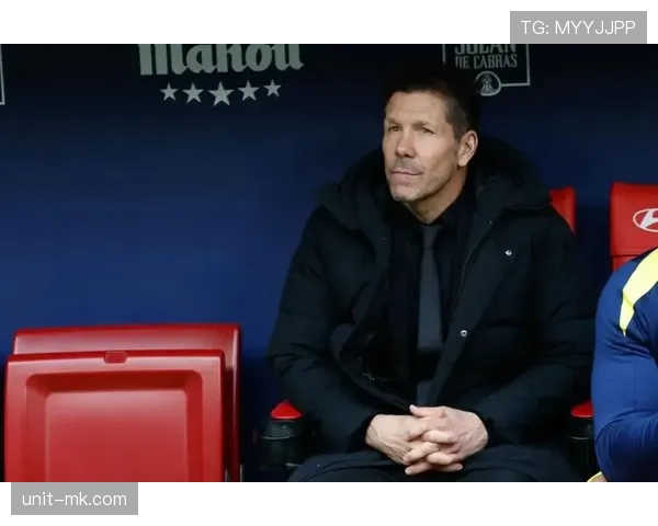 西蒙尼防守体系再进化,球队新赛季焕然一新表现抢眼 西蒙尼防守体系再进化,球队新赛季焕然一新表现抢眼