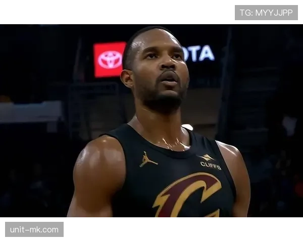 埃文·莫布里内线防守提升球队效率明显，抢断盖帽数据双增加