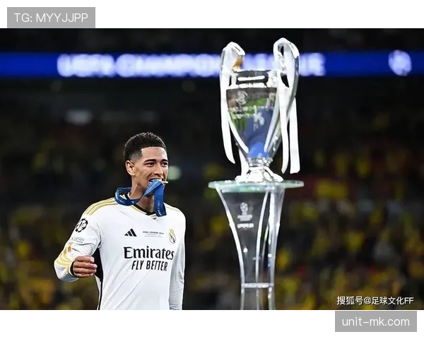 贝林厄姆晚上都不点外卖？这生活节奏，跟明星助理似的！